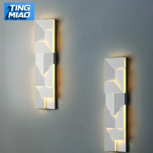 Modern LED Art Wall Lamp
